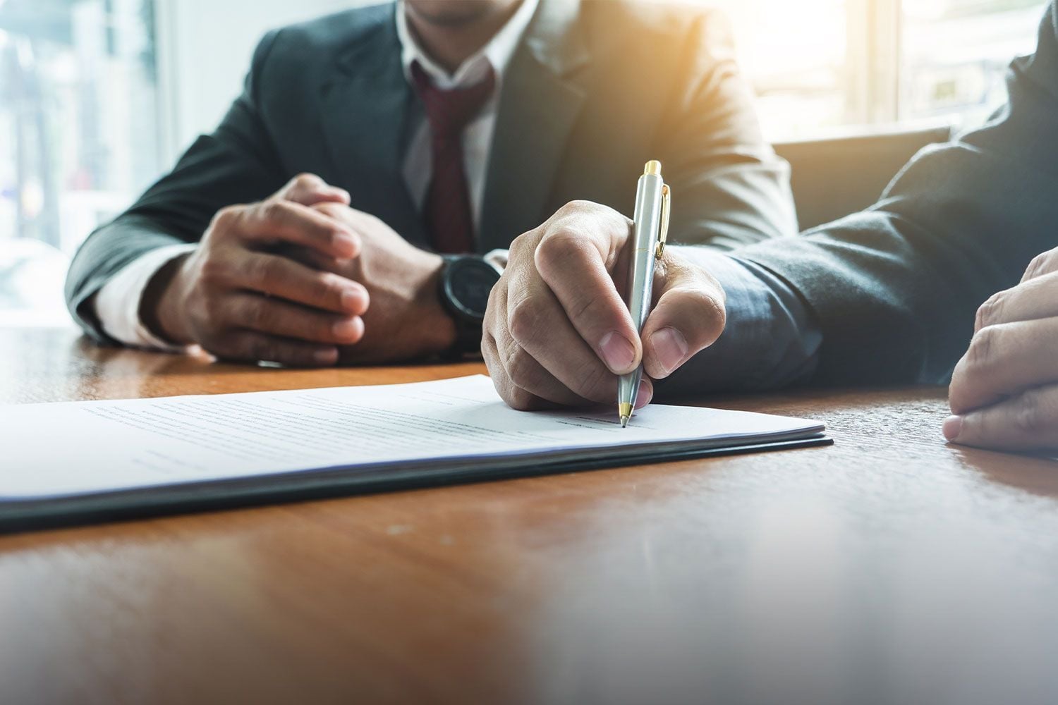 Passar a fatura para trás: A importância das letras miudinhas